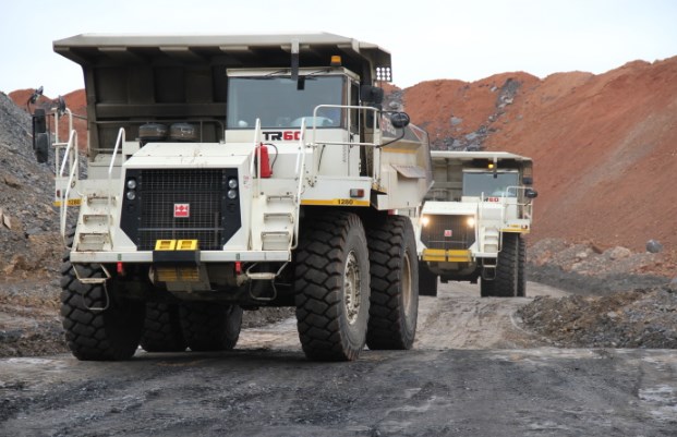 articulated dump truck Terex TR60.