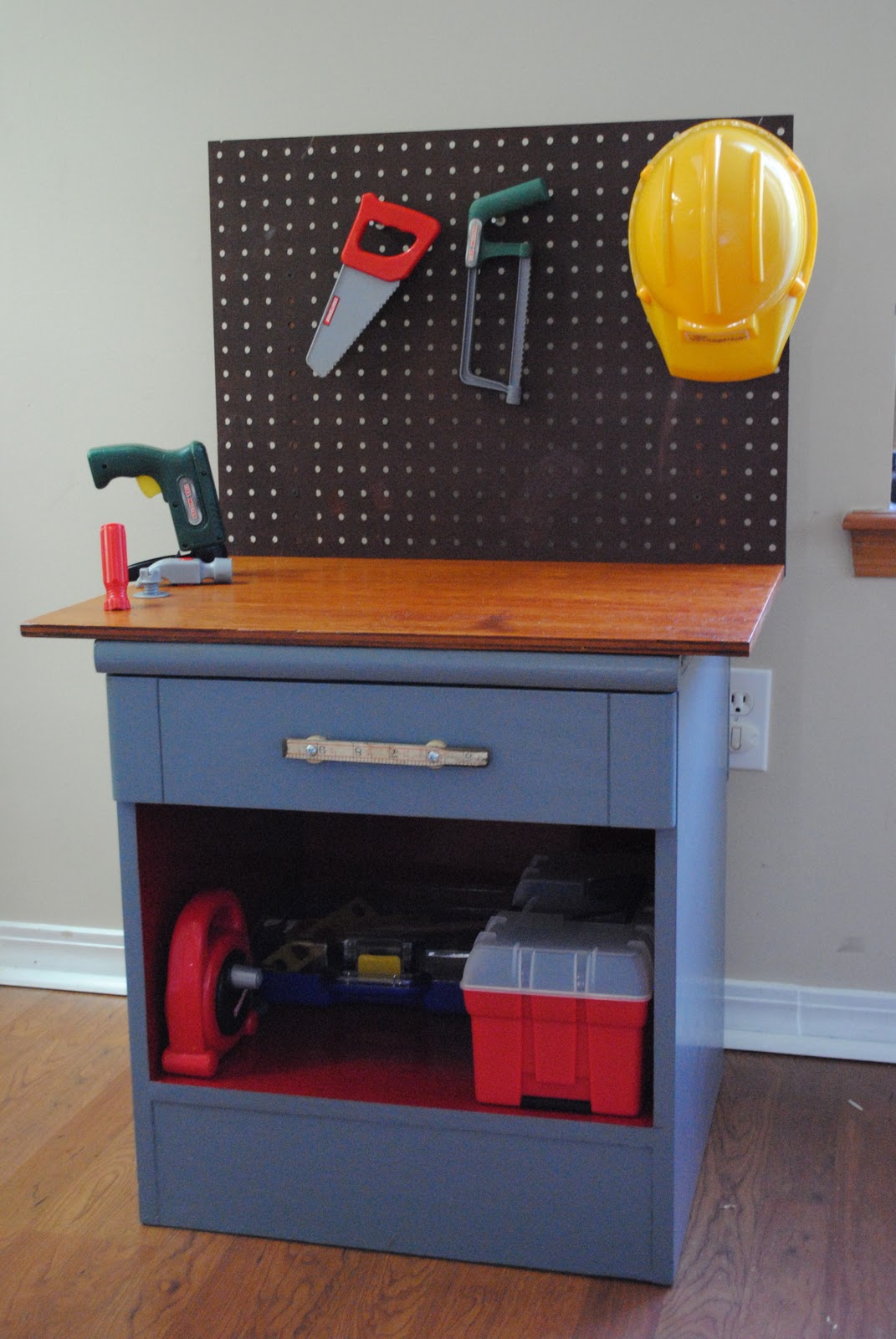 diy workbench ideas