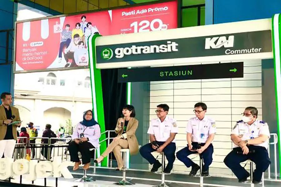 Jadi Jalan keluar Ekosistem Transportasi Urban Nomor Top, Apa Saja Faedah Feature GoTransit Gojek?