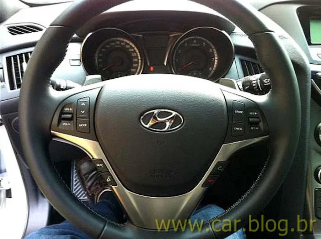 Hyundai Genesis Coupe 2012 - volante