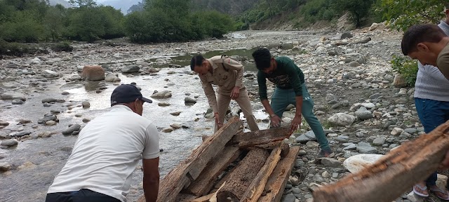 आर्थिक रुप से कमजोर तीर्थंयात्री का अंतिम संस्कार कर पुलिस ने निभाया मानवता का धर्म