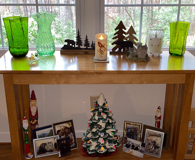 side table Christmas decor