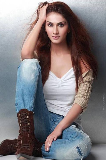 vaani 10 Gorgeous Indian Model Vaani Kapoor Latest Photoshoot