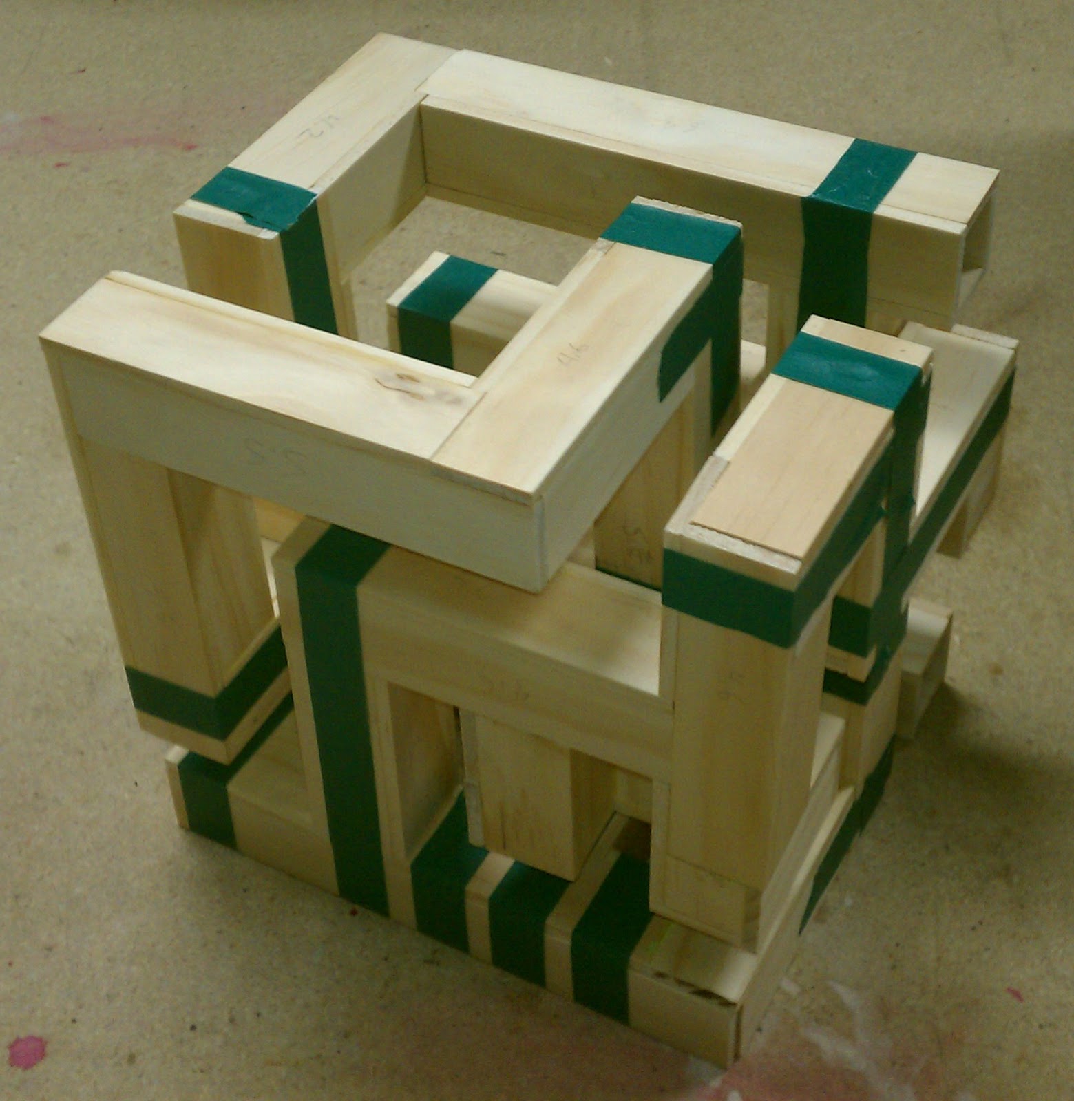 how to make a wooden puzzle box