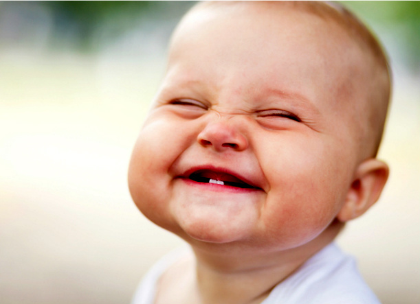 Very Cute Baby Image With A Smile