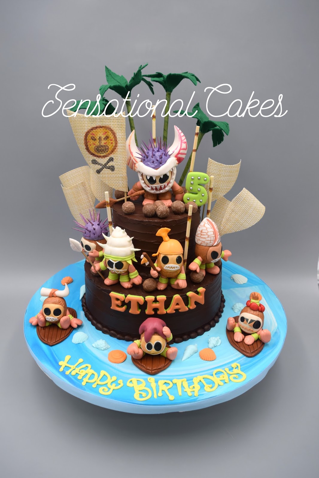 The Sensational Cakes: kakamora Moana creatures 3d cakes singapore , 1st  attempt , Princess Moana 3d Cake Singapore . 3D sugar craft birthday cake  figurines of Moana Maui . Princess theme birthday