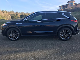 Side view of 2020 Infiniti QX50 Autograph AWD