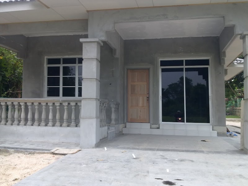 Konsep Baru Pintu Rumah Cermin