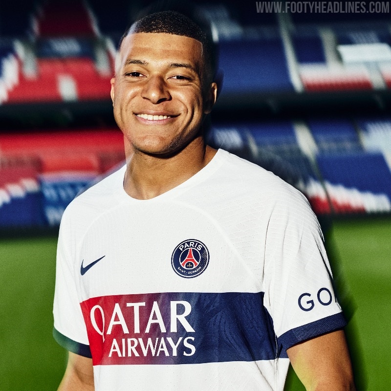 PSG 23-24 Away Kit Released - Footy Headlines