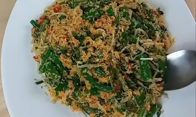 Nikmati Sensasi Segar Urap Sayur dengan Bumbu Rempah Menggoda