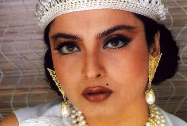 Rekha Wallpapers Free Download