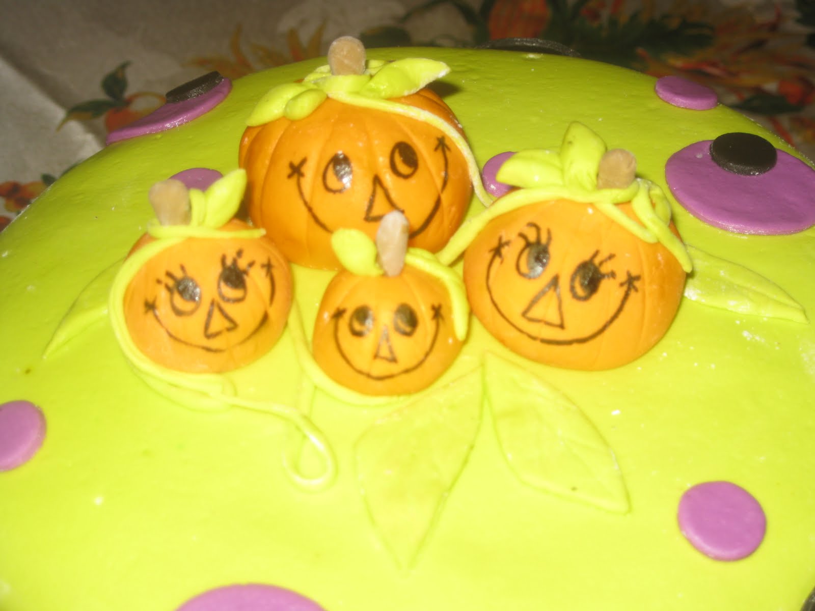 halloween sheet cakes Two layer sheet cake (white almond cake) covered in yellow buttercream 