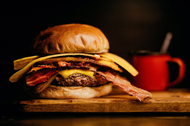 hamburguesa con tocino