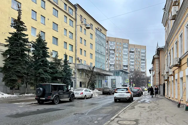 улица Льва Толстого, бизнес-центр «Хамовническая слобода»