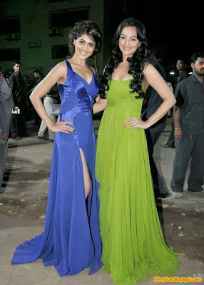 Sonakshi Sinha and Genelia D'Souza arrive for the Filmfare Awards at Yash Raj Studio Mumbai_FilmyFun.blogspot.com