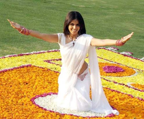 Genelia Very Cool Photos