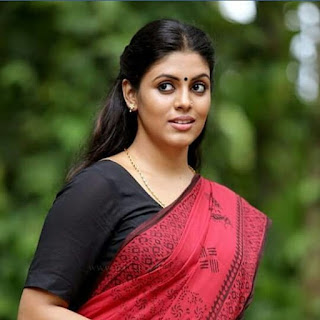 Iniya hot expression 