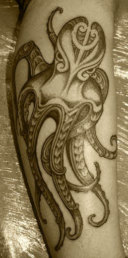 Women Hand Octopus Tattoo, Octopus Tattoo Designs On Women Hand, Women Hand With Tattoo Octopus, Octopus Tattoo On Cute Girl Hand, Women, Parts, Animal,