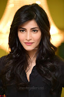 Shruti Haasan Looks Stunning trendy cool in Black relaxed Shirt and Tight Leather Pants ~ .com Exclusive Pics 012.jpg