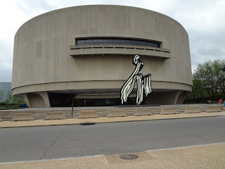 Hirshhorn Museum front view