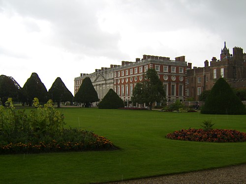 Hampton Court Palace, England, A-Z Challenge, 