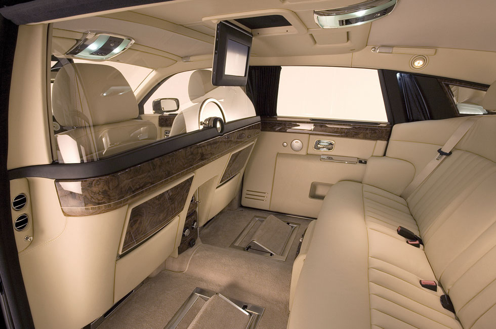 Rolls Royce Phantom Interior 2003 Phantom saloon Launched in January 