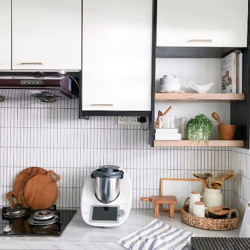 8 INSPIRASI JUBIN CANTIK UNTUK BACKSPLASH DAPUR. NO 5 PALING CANTIK!