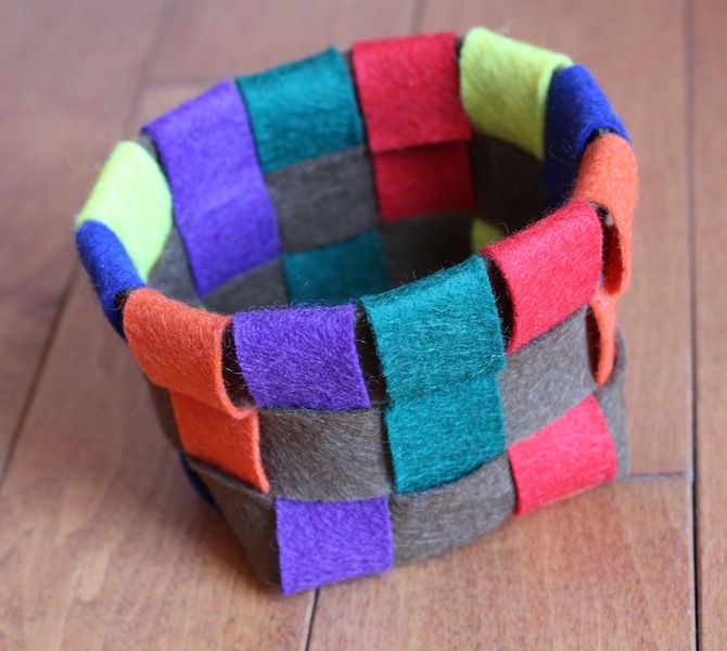 Woven Felt Basket Tutorial & Pattern