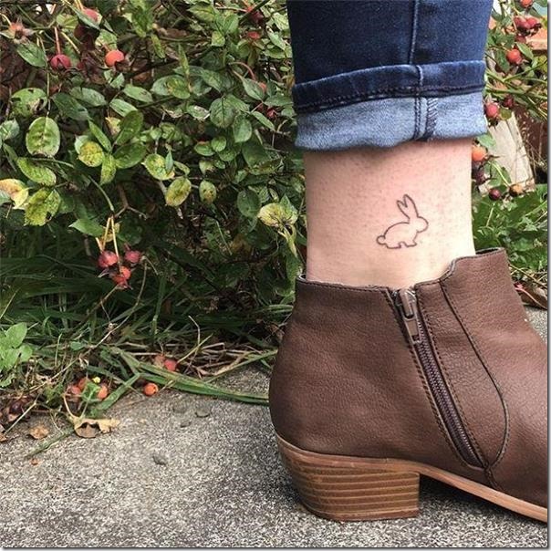 tatuaje-de-contorno-de-la-pierna tatuaje-de-contorno-de-la-pierna