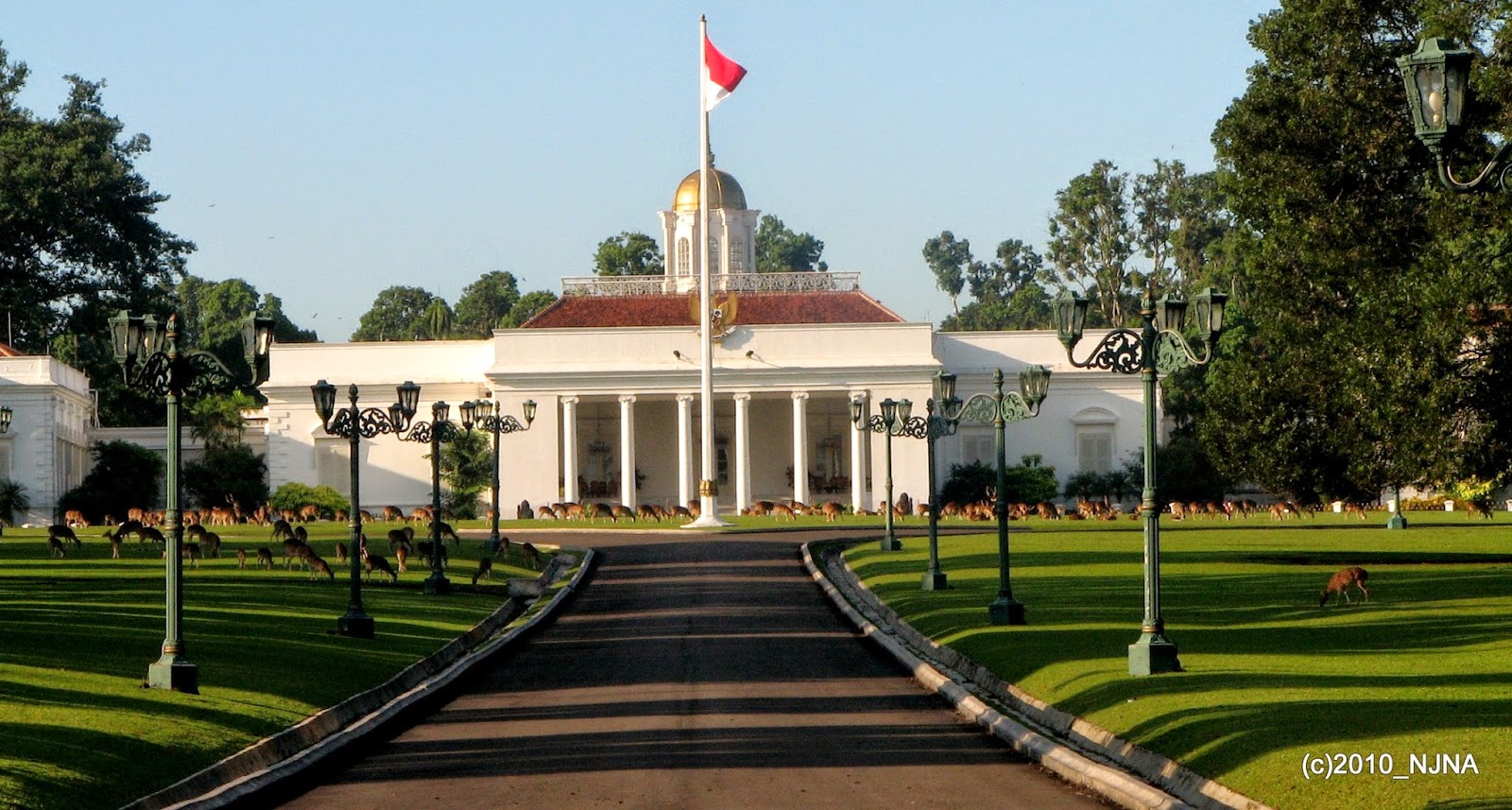 Gambar Istana Negara Merdeka Bogor