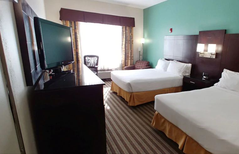 Holiday Inn Express West Point