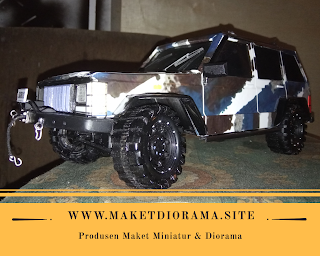 Miniatur Mobil Jeep Cherokee