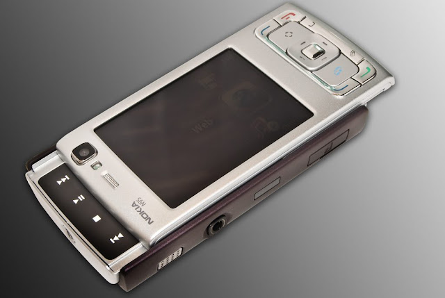 Nokia N95 Images