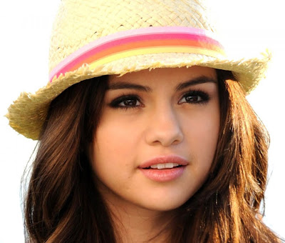 Selena Gomez 2012 Wallpaper