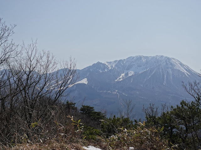 孝霊山　山頂からの風景