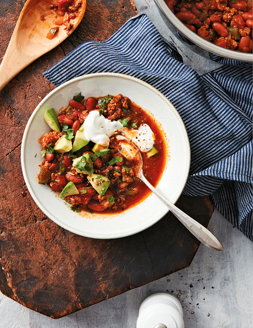 Easy weeknight chili recipe for your instant pot