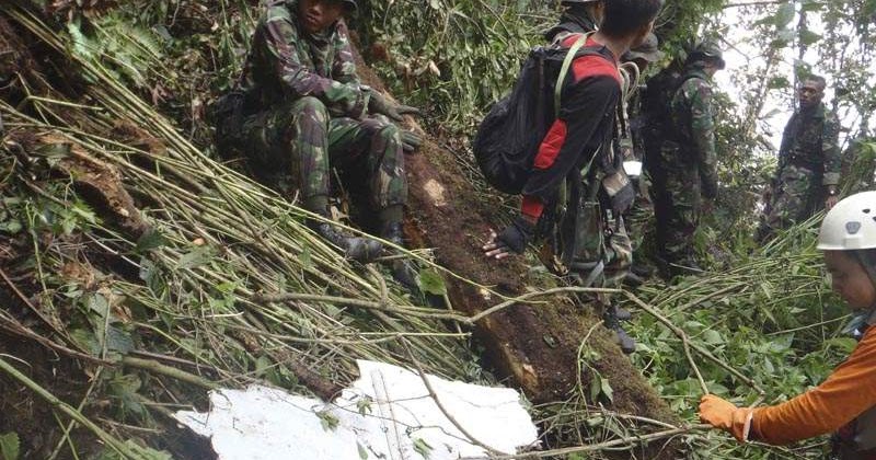 Kisah Mistis Tim Evakuasi Pesawat Sukhoi Di Gunung Salak 
