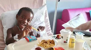 France : Un pompier lance une tombola pour aider un jeune Comorien de 5 ans atteint d'une tumeur