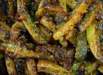 http://www.foodmaja.com/2017/07/karela-sabji.html