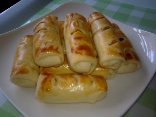 Mustsweet,: Roll Sardin Bakar