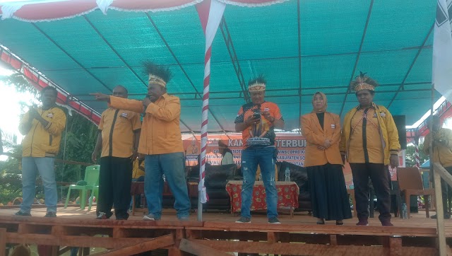 Kampanye Terbuka Partai Hanura Dapil Satu Teminabuan 
