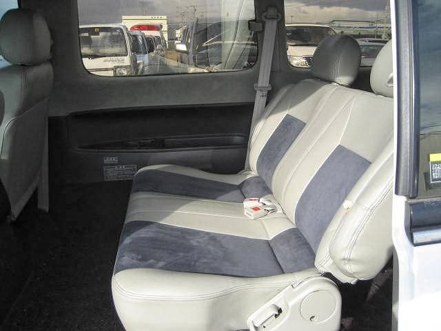 1996 Nissan Largo 4WD for UAE