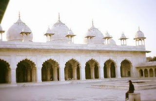 Agra-Moti-Masjid