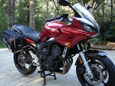 FZ 5 BIKE HD WALLPAPER FREE DOWNLOAD 02