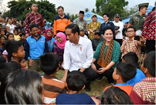 berita informasi -  President Jokowi melakukan kunjungan untuk temui