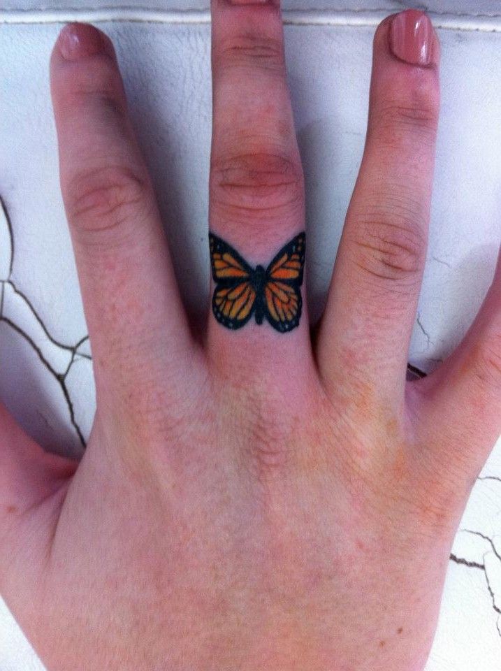 40 hình xăm ở ngón tay bạn gái nào cũng muốn có - Tạp chí xăm nghệ thuật | Tattoo Magazines