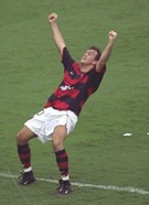 gol do titulo do campeonato carioca de 2001 - falta bem batida (cobrada) pelo servio petkovic - pet camisa 10 do flamengo - witian blog