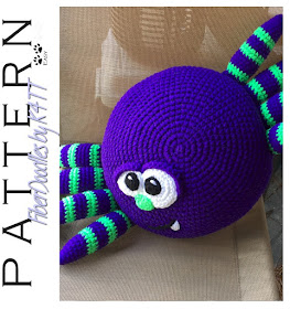 SA057 - Silly Spider Pillow