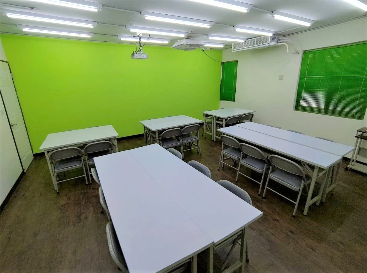 台北忠孝復興場地租借-台北微風廣場復興教室租借-501教室-分組型圖片