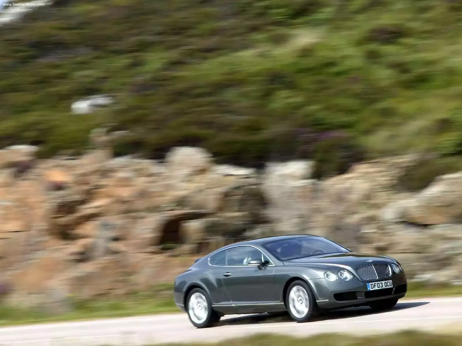 Hình ảnh xe ô tô Bentley Continental GT 2003 & nội ngoại thất